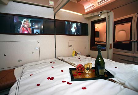 honeymoon suites re-creation